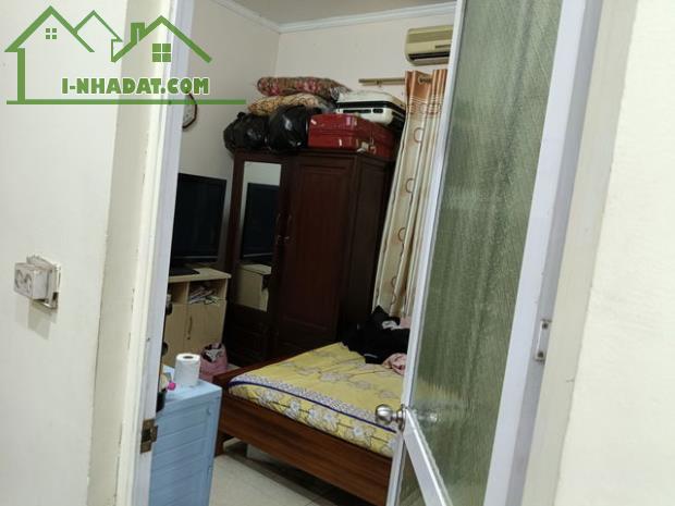 Bán gấp nhà C4 200m2, mặt tiền 10m Xuân Đỉnh ô tô tránh, gần Đại Sứ Quán Hàn Quốc giá 3,tỷ - 2