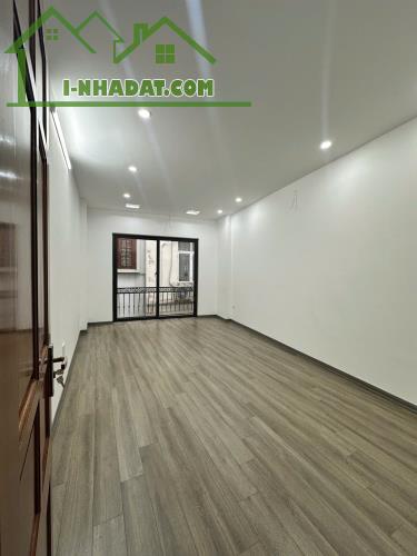 5 tầng mới xây trung tâm quận Đống Đa, cách ô tô tránh 20m, cách mặt phố 70m, hơn 10 tỷ - 2