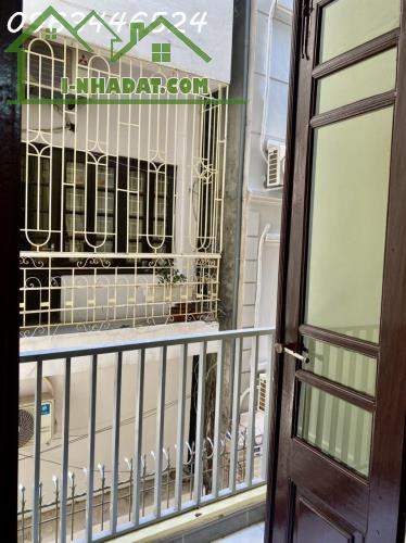 Cho thuê gấp lâu dài giá rẻ nguyên căn Giáp Nhị 52m, 5 tầng, mặt tiền 5.3m, 14 tr/th. - 2