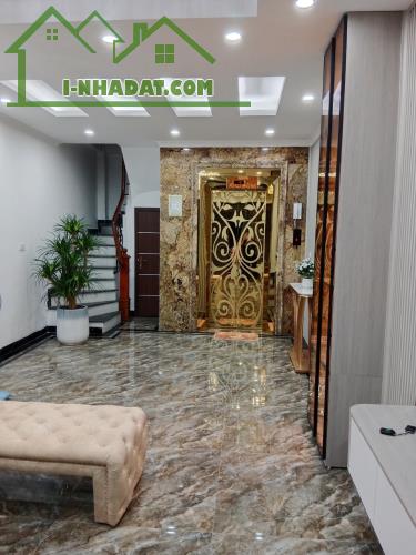 Nhà Đẹp, Thang Máy Võ Thị Sáu, Hai Bà Trưng 40m, 7 tầng, mt 4m, giá 17.8 tỷ. - 2