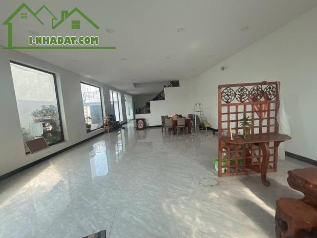Bán biệt thự lô góc 3 thoáng - 165m2 x 5T x MT 27m - khu vip an sinh đỉnh - Vài bước ra Hồ - 2