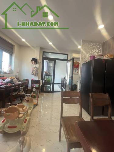 Bán biệt thự lô góc 3 thoáng - 165m2 x 5T x MT 27m - khu vip an sinh đỉnh - Vài bước ra Hồ - 5