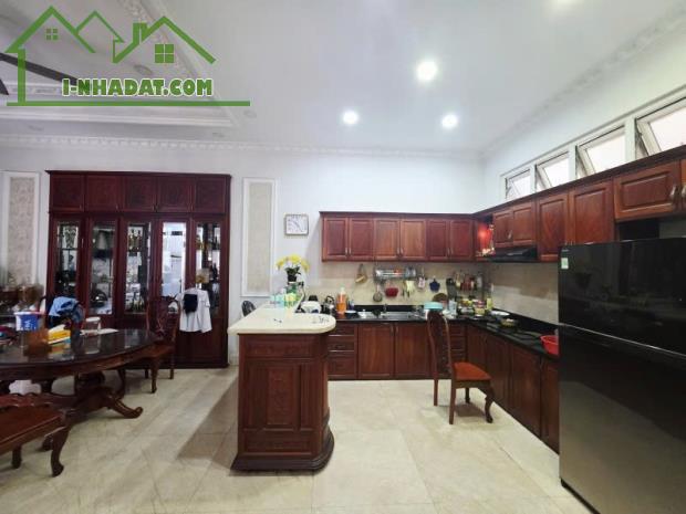 Bán nhà 152m² 3 tầng, 5PN, 4WC, Hiệp Bình Chánh, Thủ Đức - 15.1 tỷ - 4