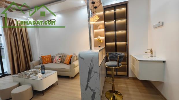 NHÀ SIÊU ĐẸP THÁI HÀ GARA Ô TÔ THANG MÁY GẦN MẶT PHỐ 45m2 x 5T MT 4m SỔ ĐẸP, CHỈ HƠN 16 TỶ - 2