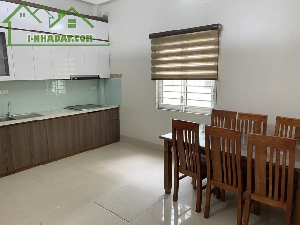 100M RA ĐƯỜNG Ô TÔ - NHÀ RỘNG THOÁNG SÁNG - ĐẦY ĐỦ CÔNG NĂNG - 62m 7 tỷ - 1