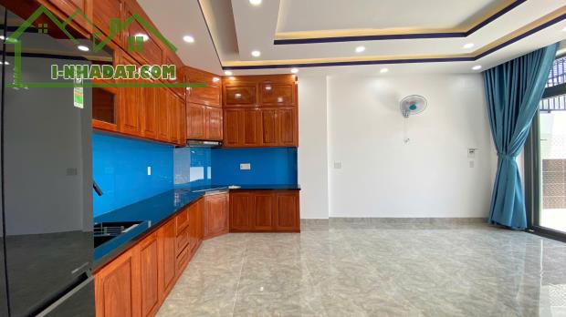 Cần bán nhà mới xây 3 tầng đường Mai An Tiêm 5ty950 p. Vĩnh Phước, cách bãi tắm Hòn Chồng - 1