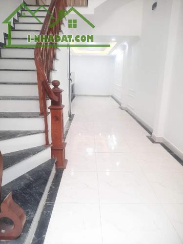 Bán nhà Kim Giang, Thanh Liệt, Thanh Trì DT 36m² 4 tầng. Giá 6,15 tỷ. Ô tô gần.