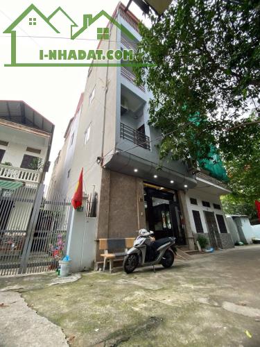 7,5 t.ỷ  B.á.n nhà Ngõ 38 Xuân la - Gần phố - Ngõ nông - Nhà dân xây kiên cố - Ô tô 7 chỗ