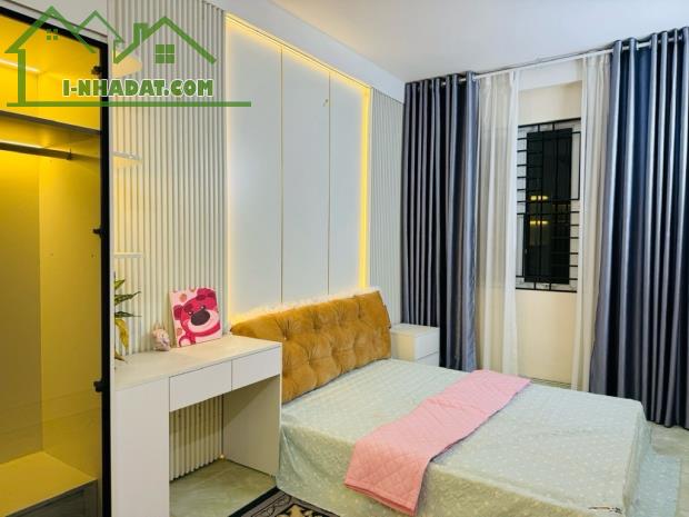 + mậu lương kiến Hưng-35m 6 tầng - ngõ thông- giá hơn 5 tỷ! +Nhà dân xây kiên cố khung cột - 2