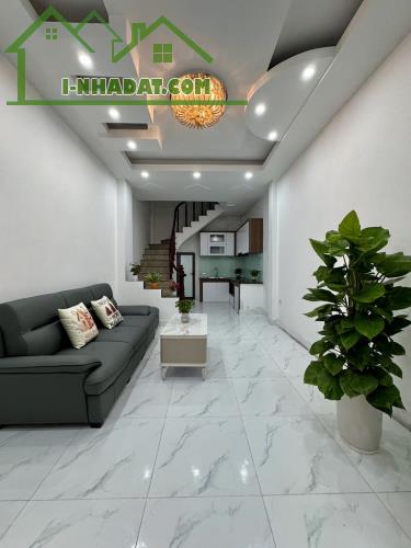 BÁN NHÀ LÔ GÓC NGUYỄN ĐỨC CẢNH –NGÕ RỘNG THÔNG – 3KM LÊN PHỐ CỔ - TC 6 TỶ - NHÀ NGUYÊN ZIN - 1