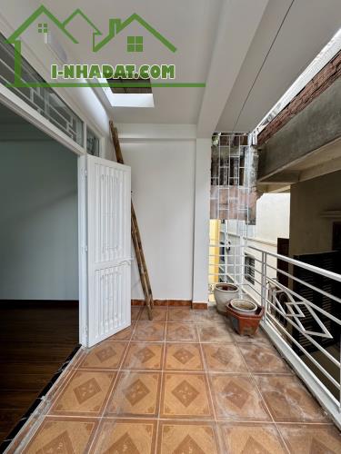 BÁN NHÀ LÔ GÓC NGUYỄN ĐỨC CẢNH –NGÕ RỘNG THÔNG – 3KM LÊN PHỐ CỔ - TC 6 TỶ - NHÀ NGUYÊN ZIN - 2