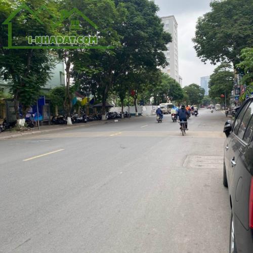 NHÀ VIP KIM NGƯU- HAI BÀ TRƯNG - HÀ NỘI ,5 TẦNG (5 Mx 8M) = 40M2,