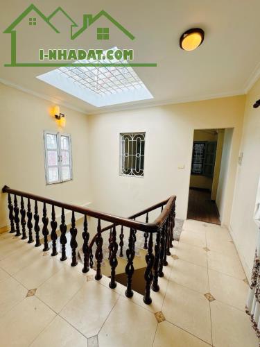 🏡 NHÀ ĐẸP TRỊNH CÔNG SƠN – CÁCH PHỐ ĐI BỘ 50M – Ở CỰC SƯỚNG – GIÁ 16 TỶ