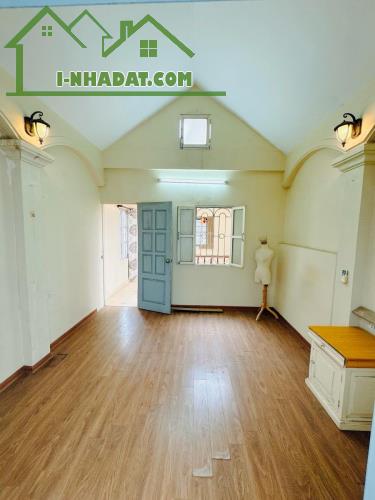 🏡 NHÀ ĐẸP TRỊNH CÔNG SƠN – CÁCH PHỐ ĐI BỘ 50M – Ở CỰC SƯỚNG – GIÁ 16 TỶ - 3