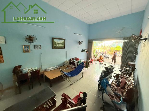 NHÀ MẶT TIỀN TIÊN SƠN 8 - 80M2 - C4 GÁC ĐÚC KIÊN CỐ - GẦN BỆNH VIỆN MẮT - 6.5 TỶ - 4