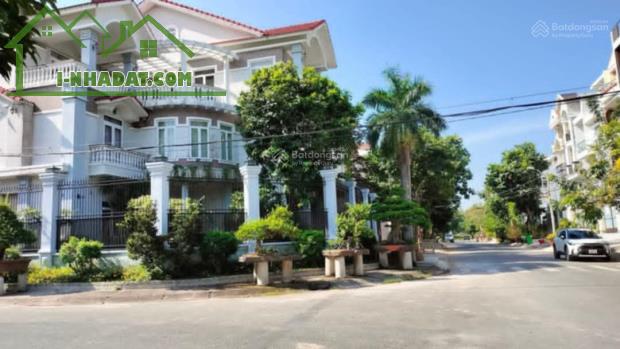Nhà bán khu dân cư Trung Sơn giáp Him Lam Q.7, 100m²  ngang 5m, 4 tầng, 5pn, giá 17 tỷ nhẹ