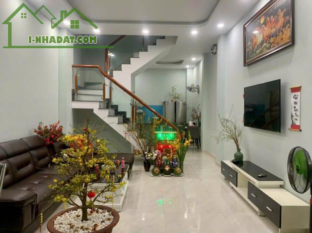 Chủ Gấp Bán nhà 3 tầng, 50m2 HXH, Khu Đông Tăng Long, Trường Thạnh-Tp.Thủ Đức. Chỉ 5 Tỷ TL