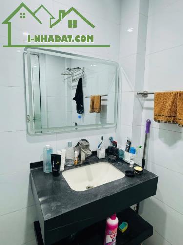 Bán nhà ngõ 100 Ngõ Khâm Thiên, diện tích 30/35m x 5 tầng, mặt tiền 6.7m, giá 6.5 tỷ - 5