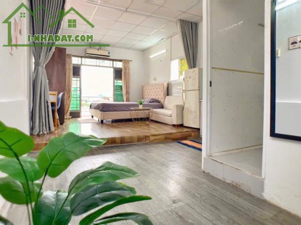 Chính Chủ Cần Pass Gấp Căn 1PN, Full Nội Thất Tại 153 Đề Thám, P. Cô Giang, Quận 1