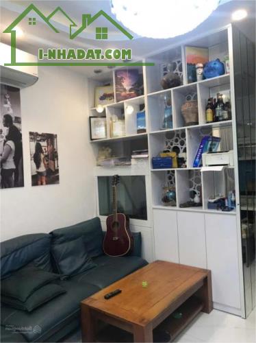 🏡 Bán nhà Hòa Hảo, Q.10, nội thất cao cấp, 8.x tỷ! - 2