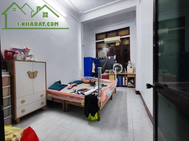 CHO THUÊ NHÀ NGUYÊN CĂN PHỐ KIM MÃ, BA ĐÌNH, 30M2, 4 TẦNG, NGÕ THOÁNG, GẦN PHỐ