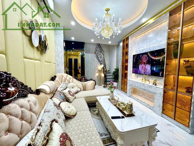 Lương Định Của 33 m,  4 tầng, mt 3.7m  8.65 tỷ Đống Đa NHÀ SIÊU ĐẸP - THANG MÁY - GẦN HỒ - 2
