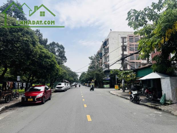 Bán nhà Mặt tiền Kinh Doanh Kênh Nước Đen tây Thạnh Tân Phú 93m2,4 Tầng -13 tỷ 1