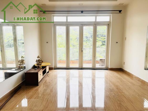 Bán nhà Mặt tiền Kinh Doanh Kênh Nước Đen tây Thạnh Tân Phú 93m2,4 Tầng -13 tỷ 1 - 4