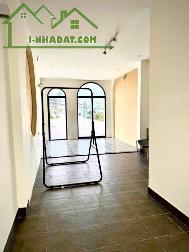 BÁN NHÀ MẶT TIỀN ĐƯỜNG CHẾ LAN VIÊN, TP QUY NHƠN - 6,5 TỶ - LH 0939 81 3696 - 4