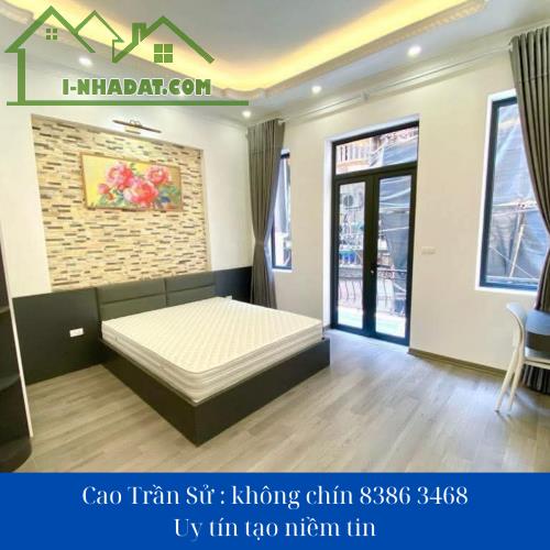 Bán nhà Cầu Giấy, 43m - 5 tầng full nội thất - 40m ra phố - nhỉnh 8 tỷ - 1