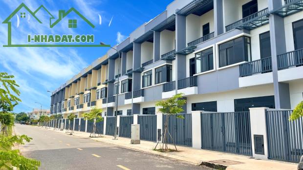 Nhà Phố Sát KCN Phước Đông – Trảng Bàng Tây Ninh – Sổ Riêng, Ở Ngay - Chỉ Cần Bỏ Ra 360 tr - 2