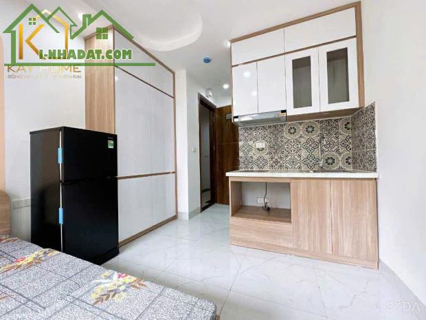 BÁN TÒA CĂN HỘ DỊCH VỤ GẦN KIM GIANG GẦN VÀNH ĐAI 3   HOÀNG MAI 102M2-8T- 18.5 TỶ