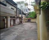 Cho thuê nhà Phố Trường Chinh, 3 tầng x 31m2, 2 ngủ, 8 Triệu vào ở ngay