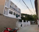 HOT!!! 3.3 TỶ CÓ NGAY NHÀ 4 TẦNG 36M2, CẠNH TRƯỜNG C1, 50m RA QL6A - BIÊN GIANG