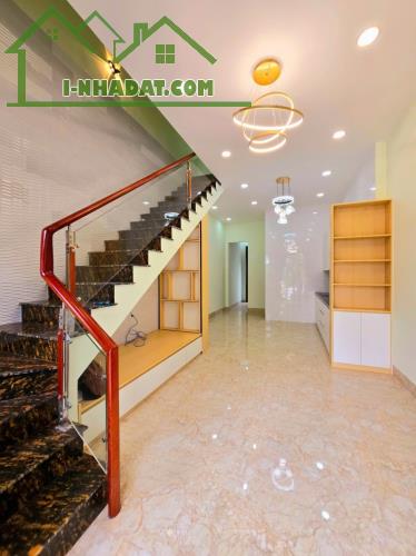 Bán nhà 66m2, 3 tầng, 4PN, 3WC, Q.9, 5,05 tỷ, sổ hồng - 1