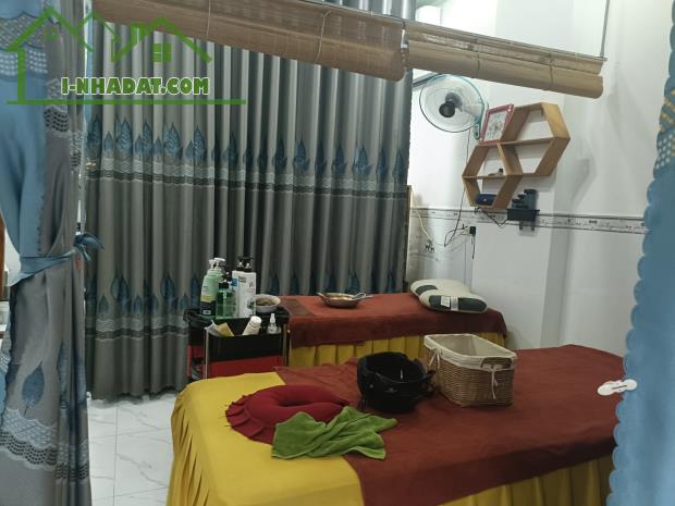Nhà 2 tần lô 2 mặt tiền đường 22 Phước Long B TP. Thủ Đức - 3