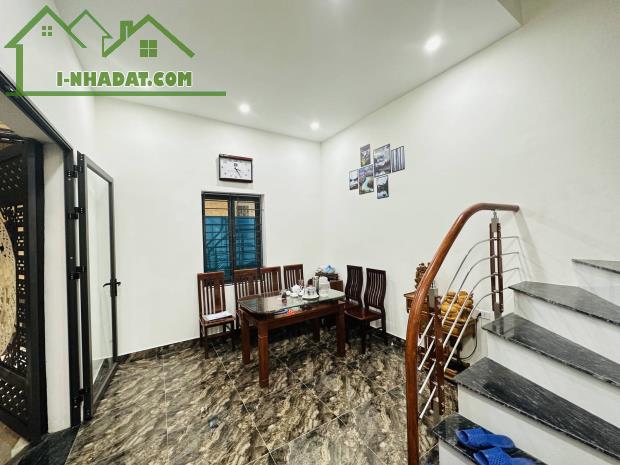 BÁN NHÀ ĐỘI CẤN 33/40, SIÊU ĐẸP NHÀ LÔ GÓC 4 TẦNG, 3 THOÁNG, Ô TÔ 5 TẠ ĐỖ CỬA,