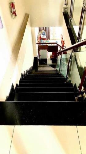 NHÀ 2 TẦNG BTCT, DT 100M², HẺM XE TẢI CHẠY VI VU, NGAY CHỢ LONG THẠNH MỸ - 2