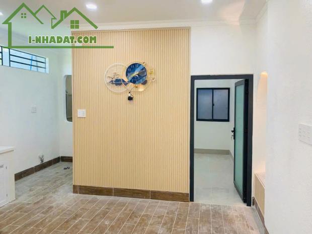Chỉ 2,75 tỷ sở hữu nhà 124m2 sân vườn tại P.Tân Vạn, SHR thổ cư 100%, ô tô vào tận nhà - 4