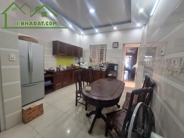 Bán nhà 4 tầng, 60m², 4PN, 3WC, Q.9, 6.4 tỷ, sổ hồng - 1