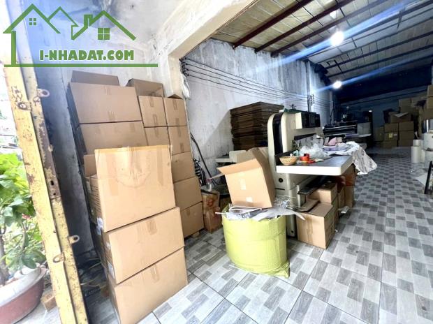 Bán gấp nhà 68m,hai mặt tiền đẹp, thoáng hẻm xe hơi, đường số 21 Bình Tân, chỉ 4.95 tỷ. TL - 2
