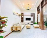 Bán nhà Kim Giang Hoàng Mai 28m2, 5T, 3PN mới đẹp lô góc ngõ nông 2 thoáng tặng nội thất
