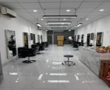 Cần sang nhượng salon tại 172a Tân Kỳ Tân Quý, p Sơn Kỳ, q Tân Phú