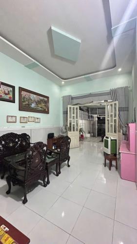 Nhà đẹp kp2 Trảng Dài gần chợ Phú Thọ, SR, TC, đường nhựa 6m thông, chỉ 2,8 tỷ - 3