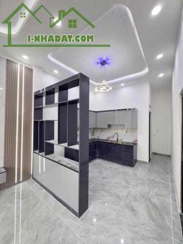 Bán nhà 1 lầu 1 trệt  ngay trung tâm Biên Hoà