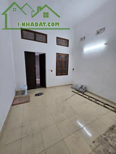 Không có căn Thứ 2 - Ngọc Khánh, con phố trung tâm dễ kinh doanh cho thuê hoặc đầu tư