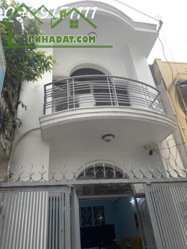 BÁN GẤP NHÀ 2 TẦNG- GẦN KHU HIM LAM- QUẬN 7- 75M2- CHỈ 8 TỶ - 3