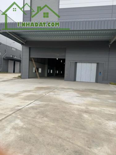 Nhà xưởng mới xây dựng 12000m2 cần cho thuê trong KCN Thuận Thành, pccc tiêu chuẩn, miễn g - 1