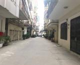 Trung tâm Ba Đình 42m2 x mặt tiền 3.5M - Ngõ to ô tô tránh - Ô tô đỗ cách nhà 15M - An nin