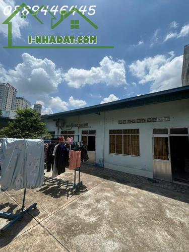 ĐỒNG NAI - 1000M VUÔNG ĐẤT FULL THỔ CẦN BÁN GẤP - SỔ HỒNG ĐẦY ĐỦ - 3